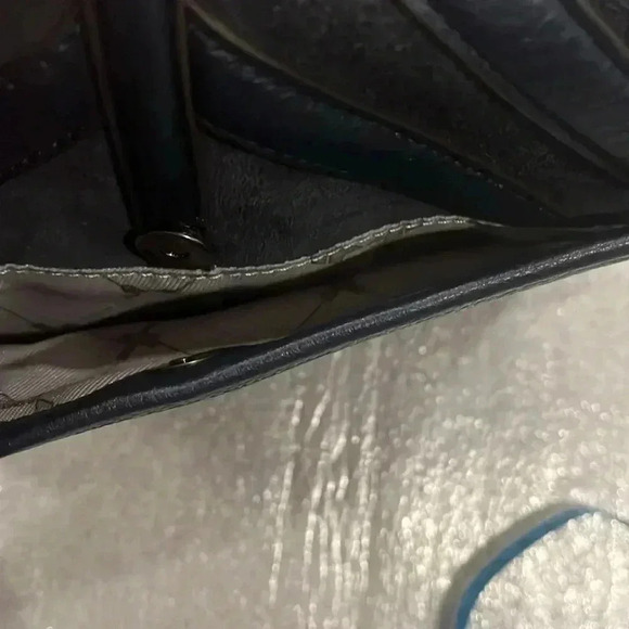 Aimee  Kestenberg Blue Pebble Leather Suede Crossbody Handbag magnet closure - Picture 7 of 15